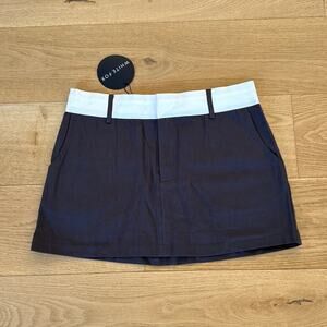 White Fox Mini Skirt You Give Me A Feeling Size M Black White